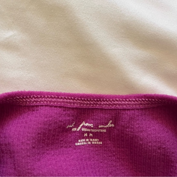 seamless magenta urban outfitters halter top - Picture 3 of 3